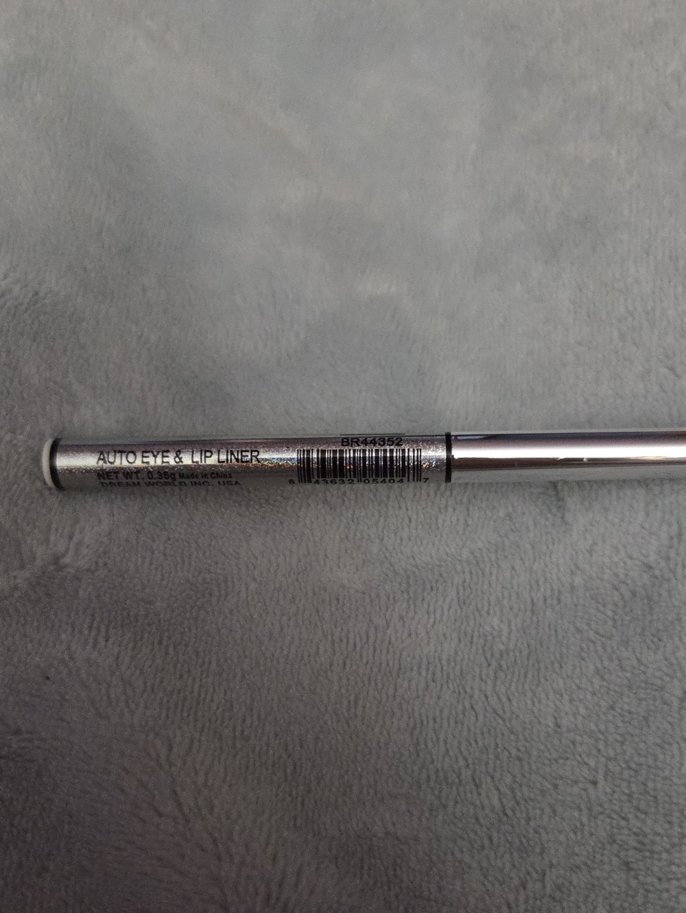 Auto Eye & Lip Liner Pencil — White Shade DREAM WORLD NWOT